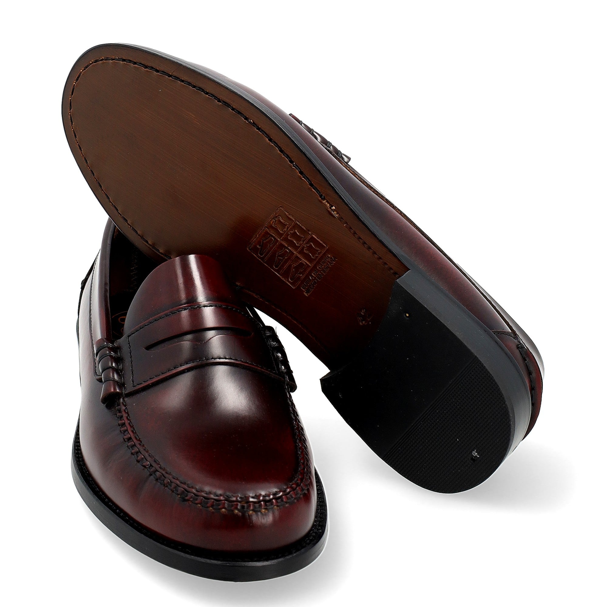 Zapato Castellano hombre Lucentum · Piel burdeos · Producción Limitada