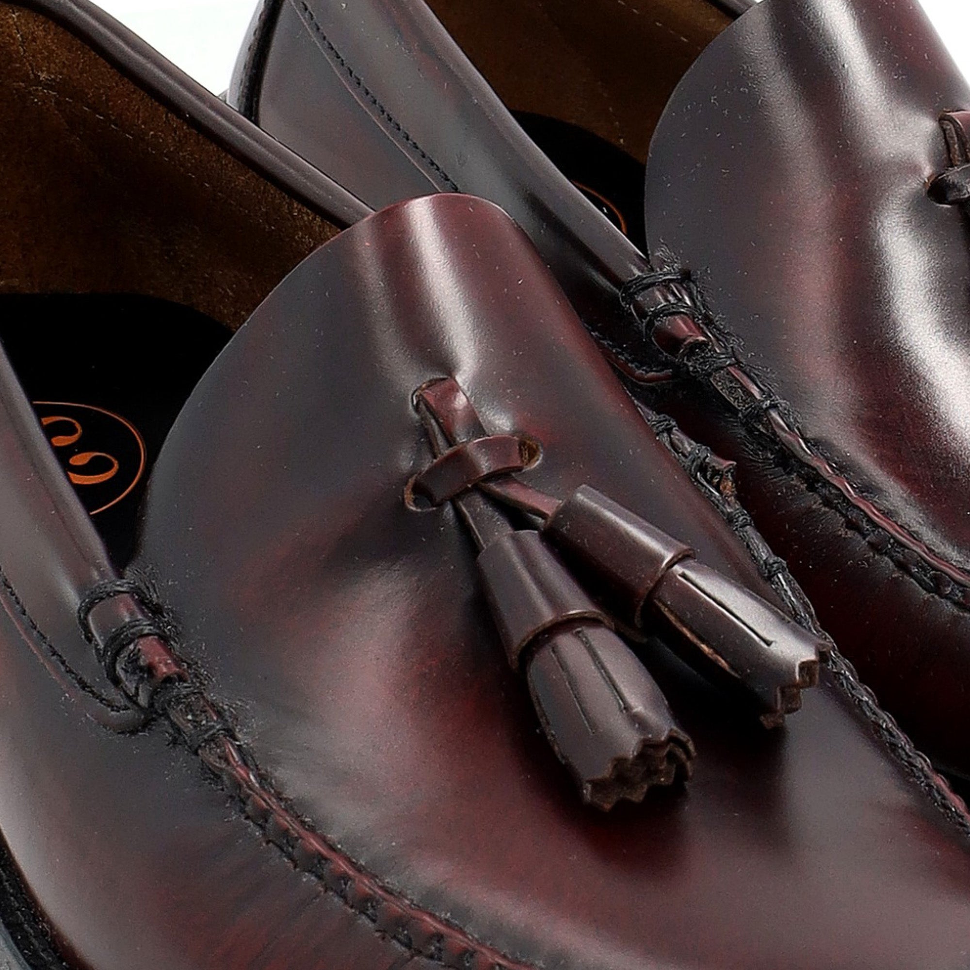 Helmantic Burdeos hombre· Zapato Castellano con Borlas · Fabricación Limitada