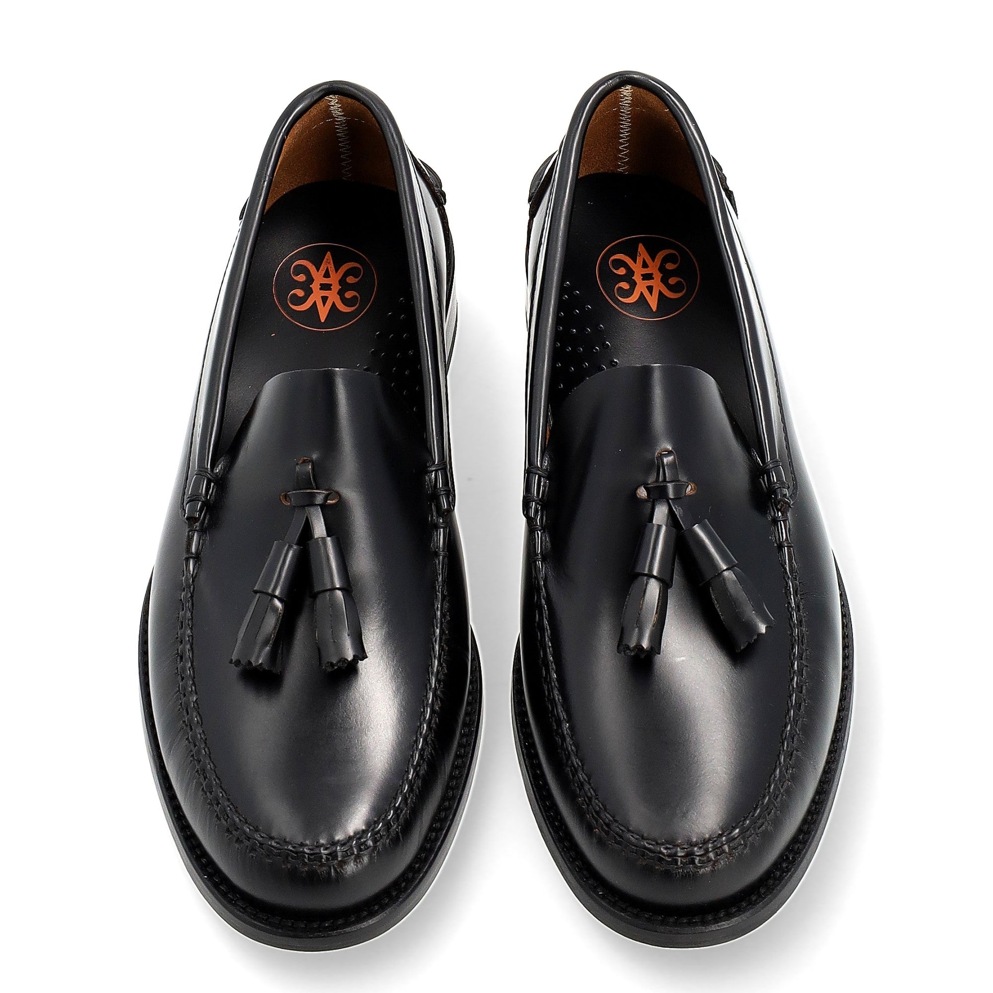 Helmantic Negro · Zapato Castellano hombre con Borlas · Elaboración Limitada
