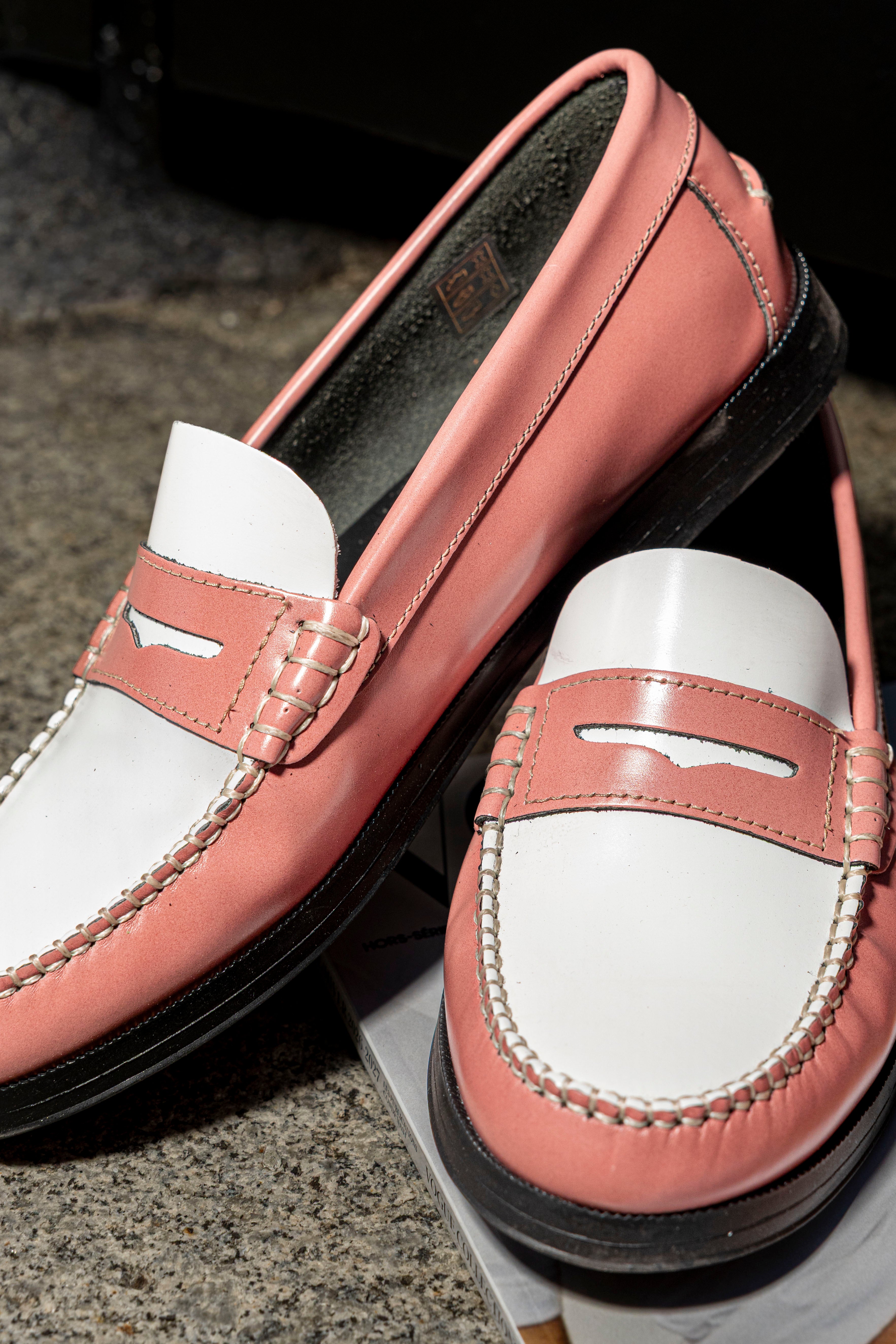 Zapato Castellano Mujer Rosa Palo y Blanco Antifaz