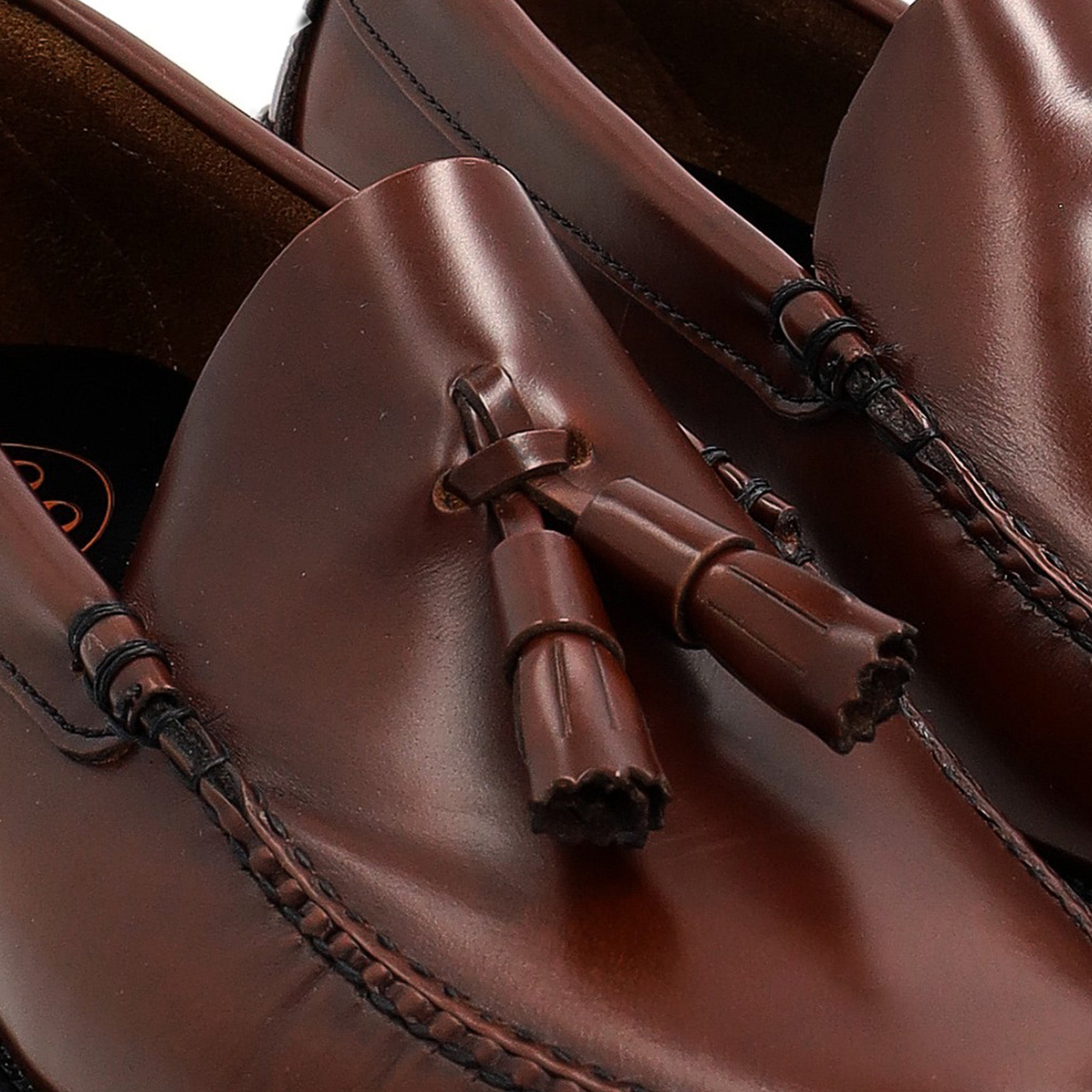 Helmantic Golden · Zapato Castellano hombre con Borlas · Confección Limitada